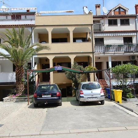 Apartments Lora Rovinj Exteriör bild