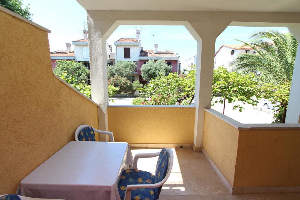 Apartments Lora Rovinj Exteriör bild