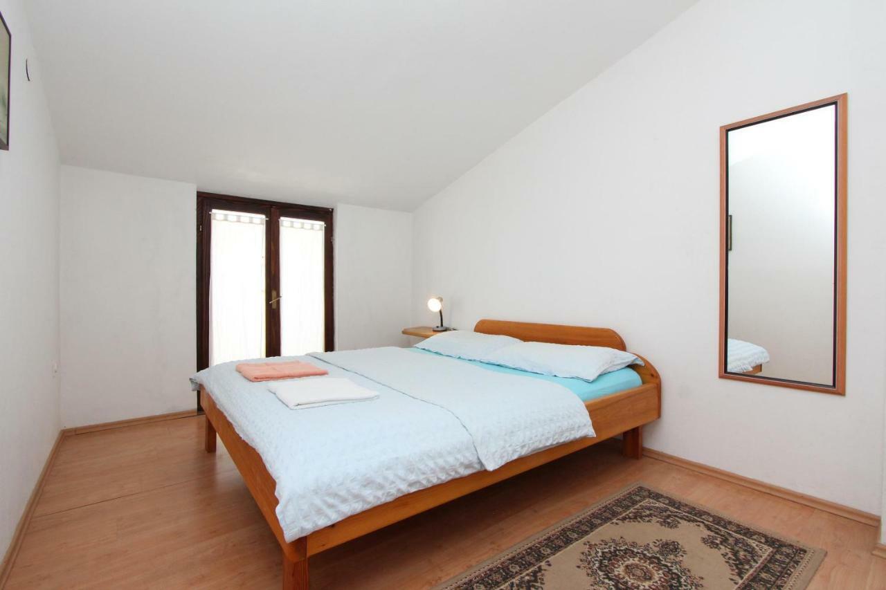 Apartments Lora Rovinj Exteriör bild