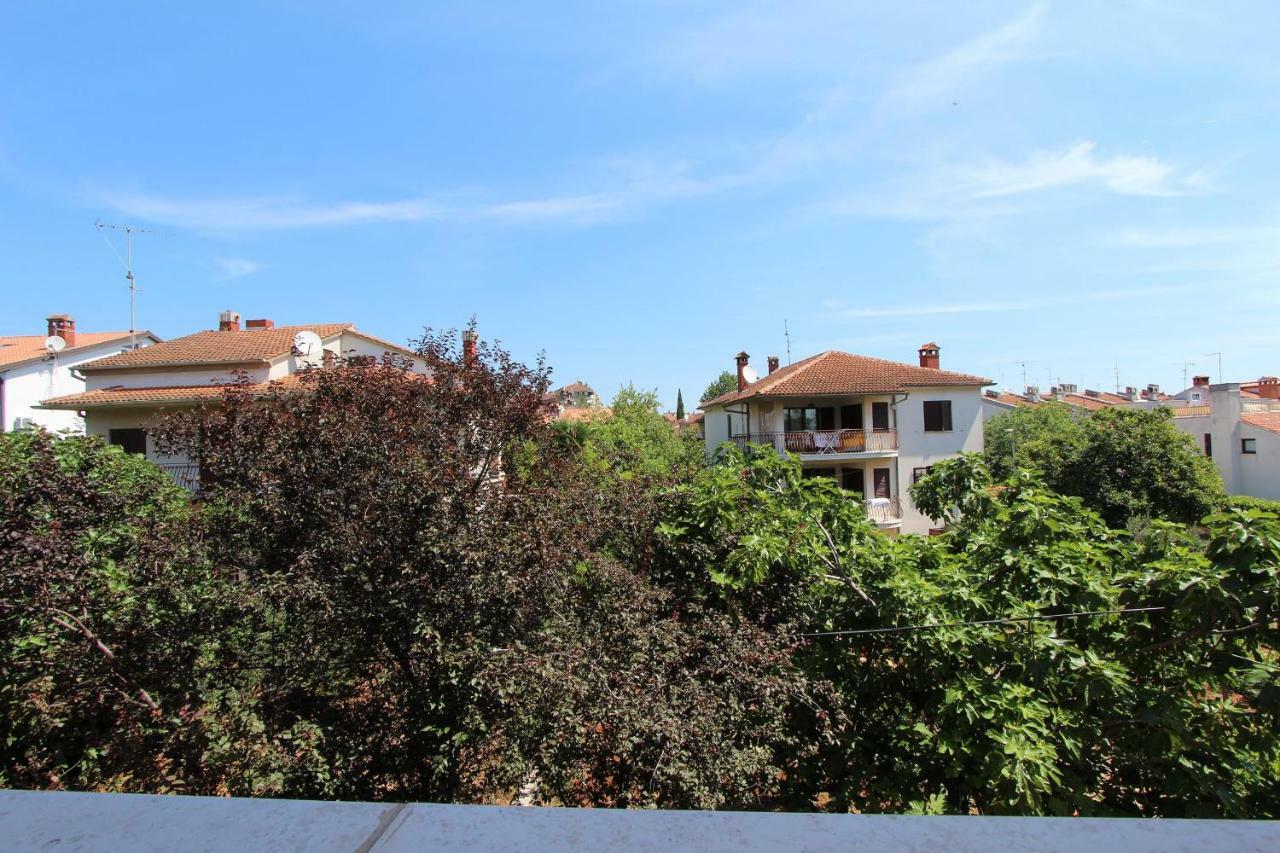 Apartments Lora Rovinj Exteriör bild